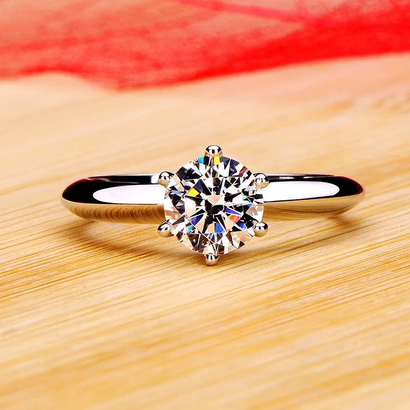 Elegant 18K White Gold-Plated 2 Carat Zirconia Ring