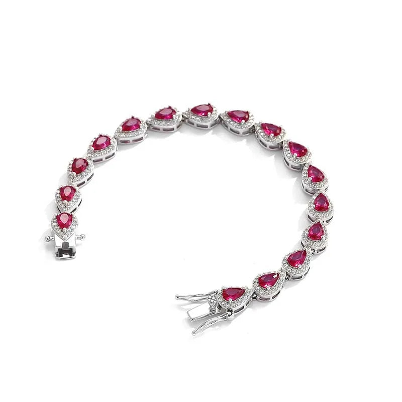 Blaze of Beauty – Luxury Red Stone Chain for Glamorous Women