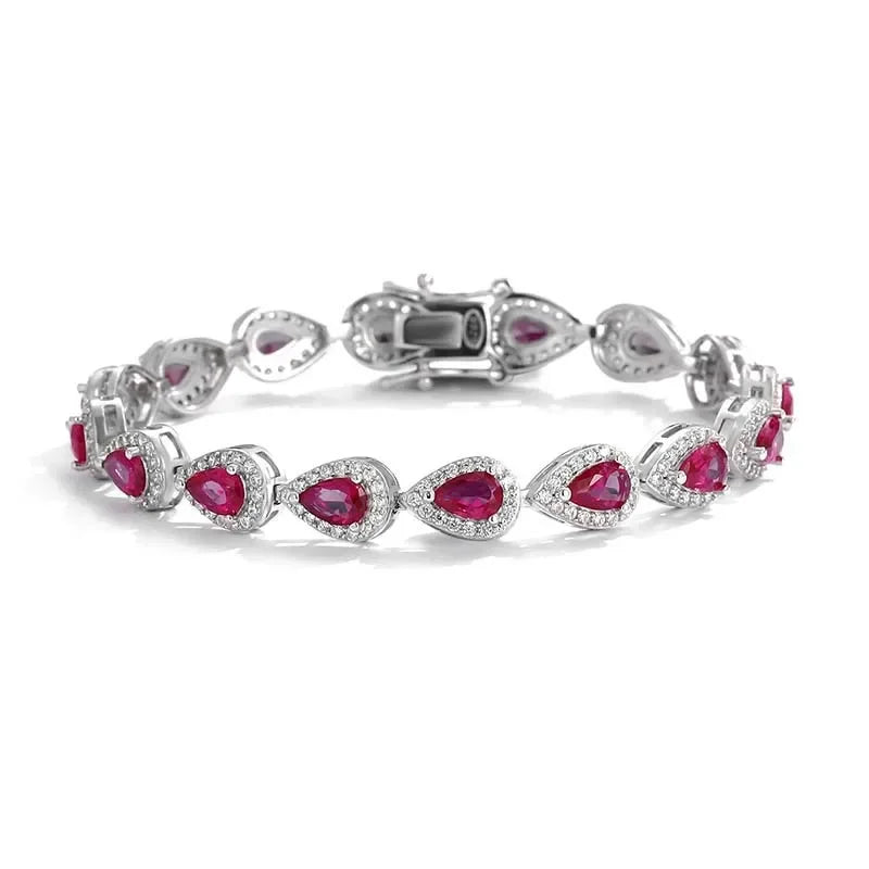 Blaze of Beauty – Luxury Red Stone Chain for Glamorous Women