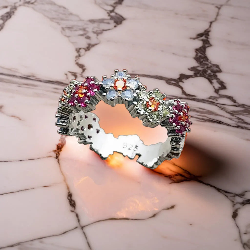 Lustrous Charm: A Jewel That Captivates Hearts