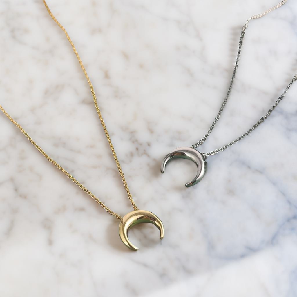 Celestial Whisper: Delicate Light on Her Collar