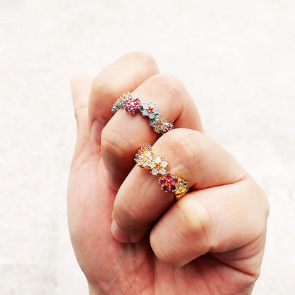 Lustrous Charm: A Jewel That Captivates Hearts