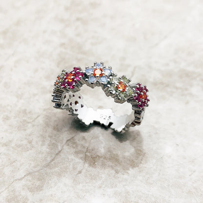 Lustrous Charm: A Jewel That Captivates Hearts