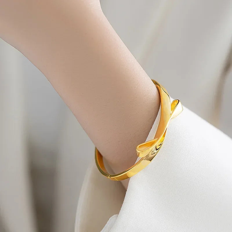 Golden Charm Ribbon: Elegant Bow Bangle for Women & Babies