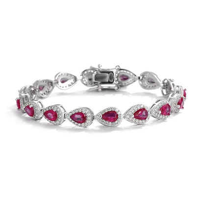 Blaze of Beauty – Luxury Red Stone Chain for Glamorous Women