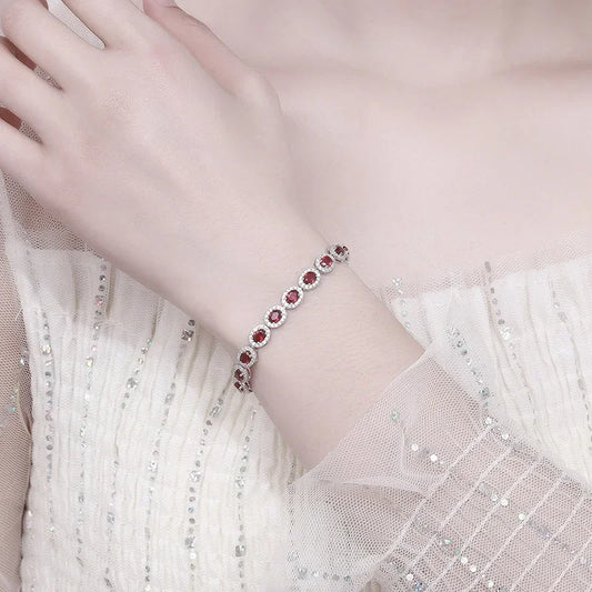 Blaze of Beauty – Luxury Red Stone Chain for Glamorous Women