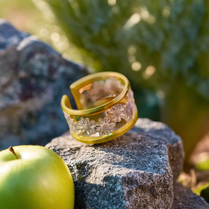 Daisy Dreams: Delicate 925 Sterling Silver Adjustable Rings