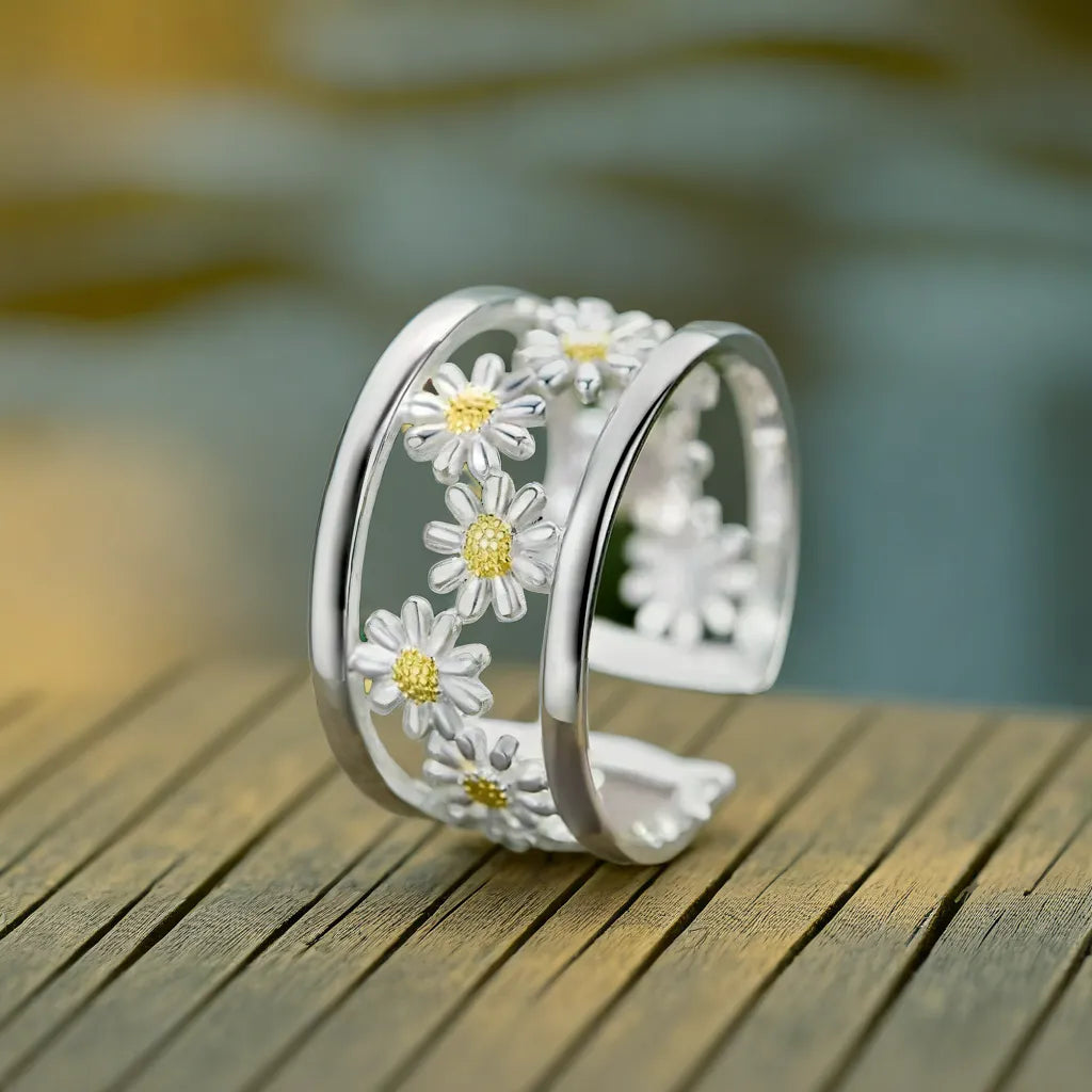 Daisy Dreams: Delicate 925 Sterling Silver Adjustable Rings