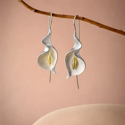 Whispering Petals: Nature’s Elegance in Every Drop