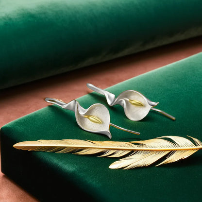 Whispering Petals: Nature’s Elegance in Every Drop