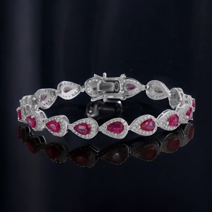 Blaze of Beauty – Luxury Red Stone Chain for Glamorous Women